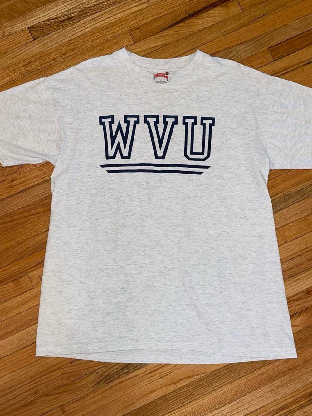 Vintage 90’s West Virginia University Nutmeg T-Shirt